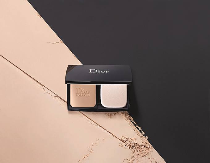 Dior DiorSkin Forever Extreme Control Compact Foundation